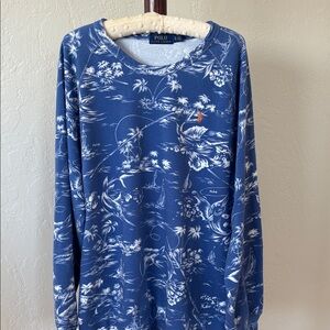 Men’s Ralph Lauren Polo sweatshirt.